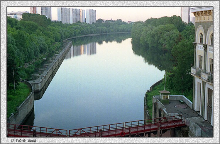 photo "My Moscow in the Evening" tags: architecture, landscape, water