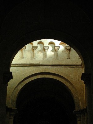 фото "Detail of the Old Cathedral in Coimbra" метки: архитектура, пейзаж, 