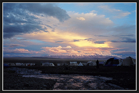 photo "Tibet landscape" tags: landscape, clouds, mountains