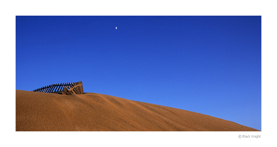 photo "On The Sand" tags: landscape, summer