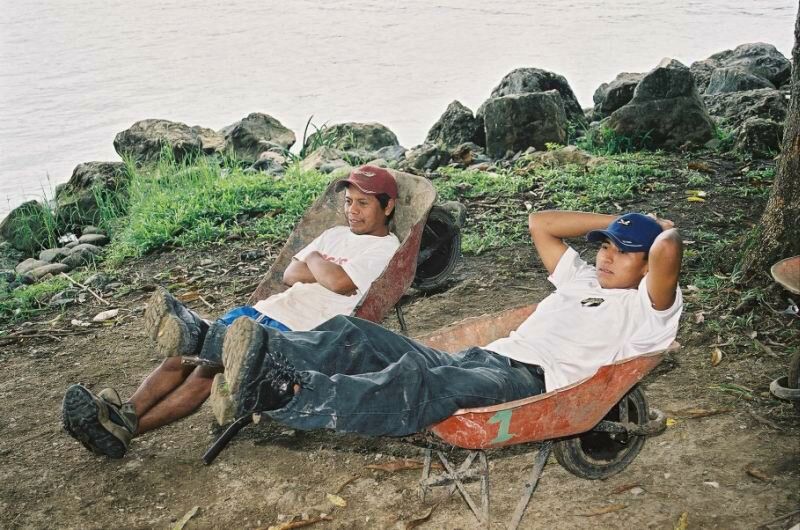 photo "Everybody has the right to rest" tags: genre, humor, 