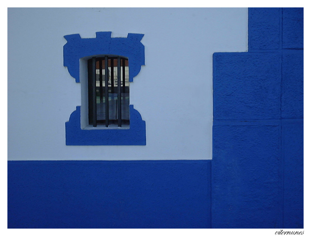 photo "Window`s Blues" tags: abstract, architecture, landscape, 