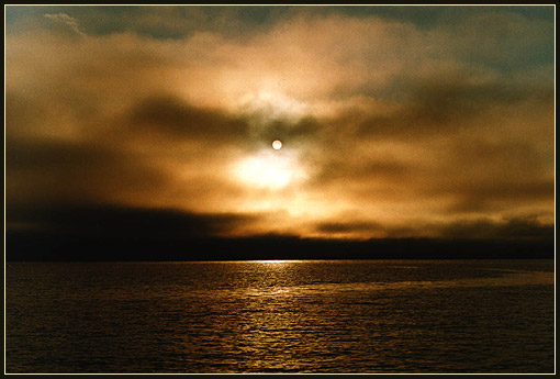 фото "Солнце перед штормом" метки: пейзаж, вода