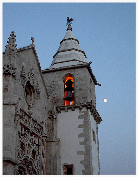 фото "Orange bell" метки: архитектура, путешествия, пейзаж, Европа