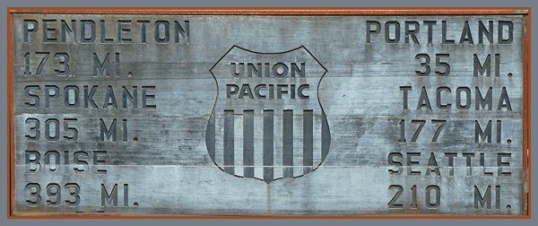photo "Signs of Old Times" tags: misc., 