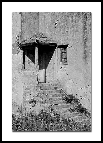 photo "* DOWNFALL *" tags: architecture, landscape, 