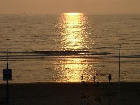 photo "Sunset at Zandvoort" tags: landscape, summer