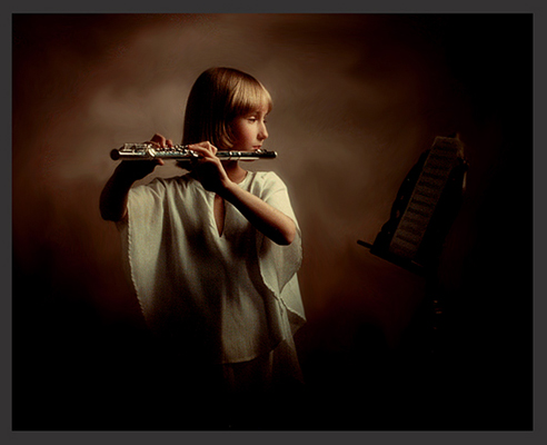 photo "Girl with Flute" tags: portrait, misc., children