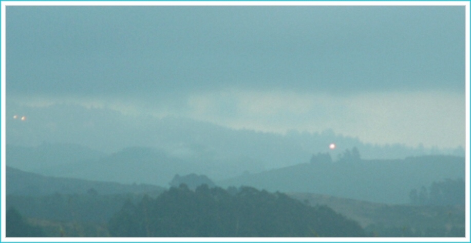 photo "Lights at Twilight" tags: landscape, mountains, night