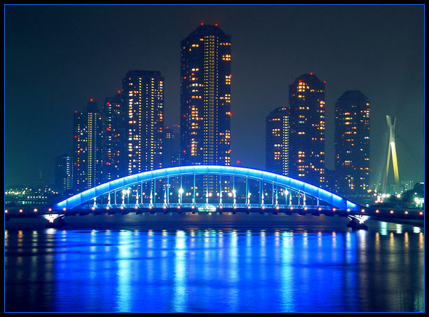 photo "Tokyo at night. Blue bridge." tags: architecture, landscape, 