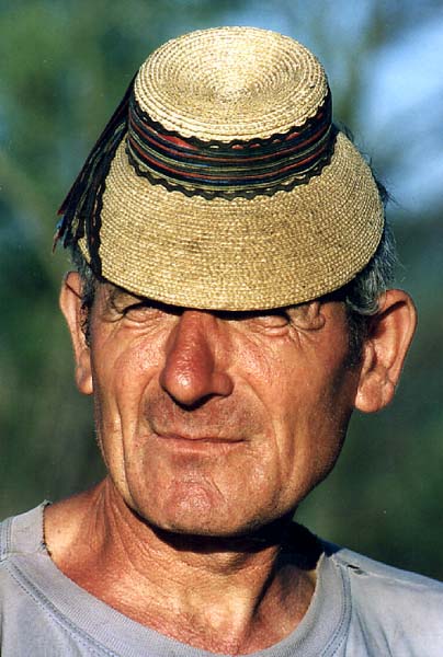 photo "Man of Maramures #2" tags: portrait, reporting, man