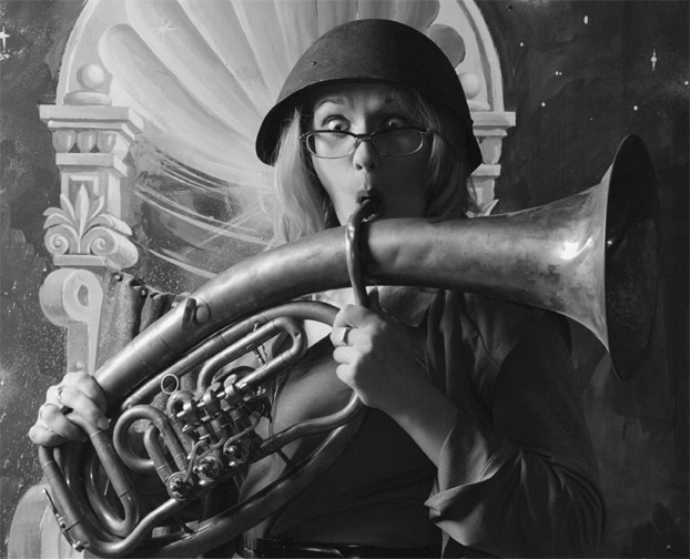 photo "Military Jazz 2" tags: portrait, humor, woman
