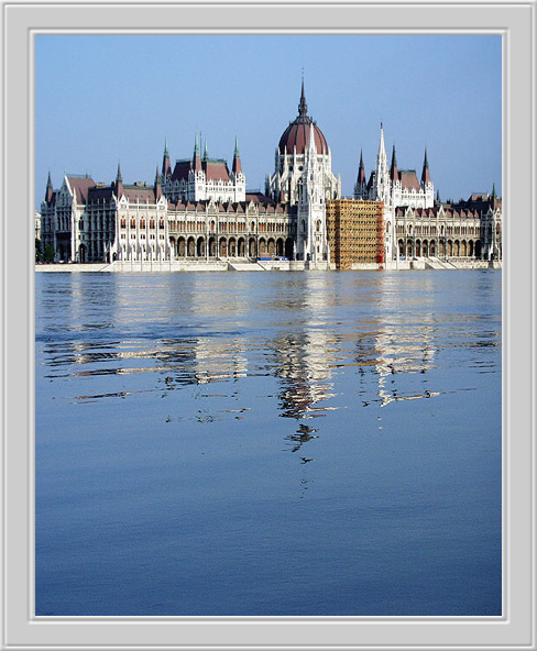 фото "Будапешт.Наводнение.Mакс-8м50.Парламент." метки: пейзаж, путешествия, Европа, вода