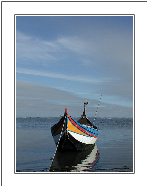 photo "Once upon a time there was a boat..." tags: landscape, water