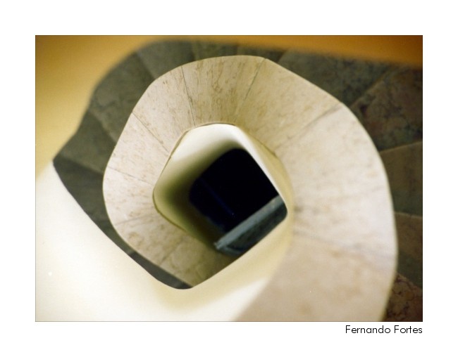 photo "Vertigo II" tags: abstract, architecture, landscape, 