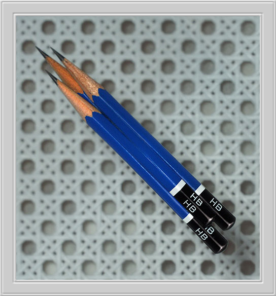 фото "Три карандаша - синих" метки: макро и крупный план, фотомонтаж, 