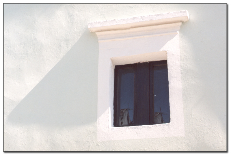 фото "Window in Senj" метки: абстракция, архитектура, пейзаж, 