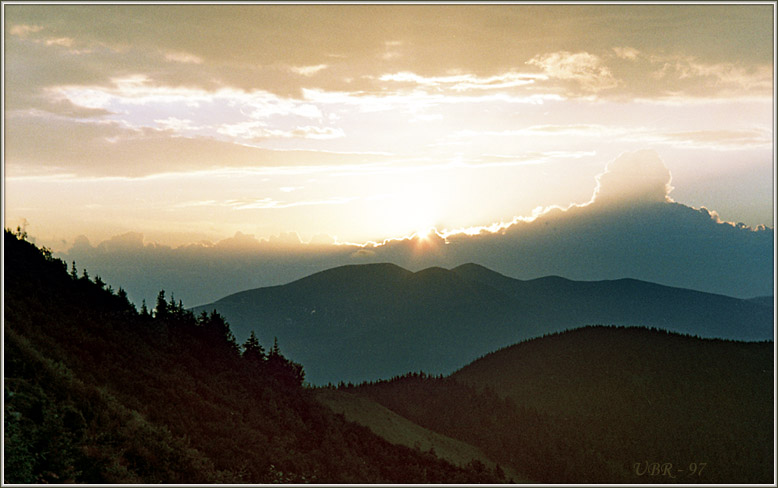 photo "Sundown in brown tone" tags: landscape, mountains, sunset