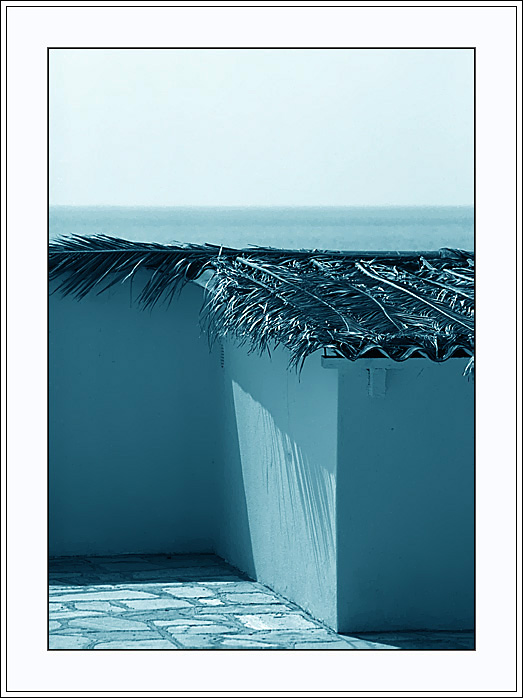 фото "Домик у моря" метки: архитектура, пейзаж, вода