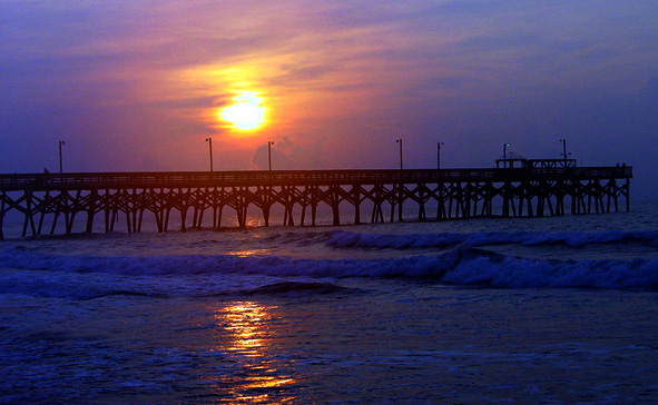 photo "Sunrise Over Pier" tags: landscape, sunset