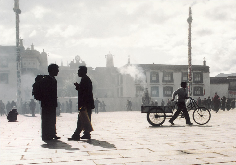 photo "Morning in Lhasa" tags: architecture, travel, landscape, Asia