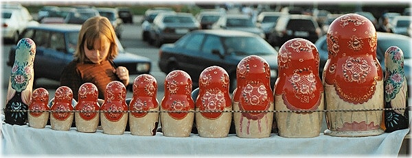 photo "Dolls..." tags: travel, portrait, Europe, woman