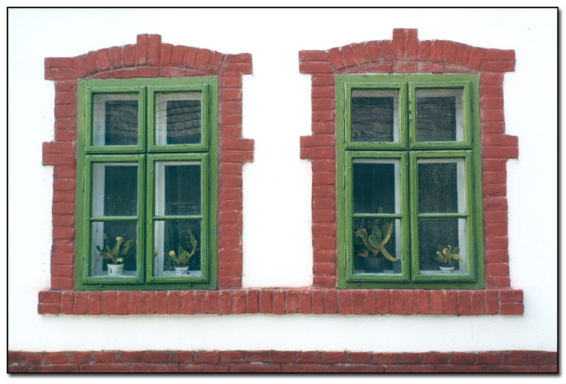 photo "Twindows II." tags: architecture, travel, landscape, Europe