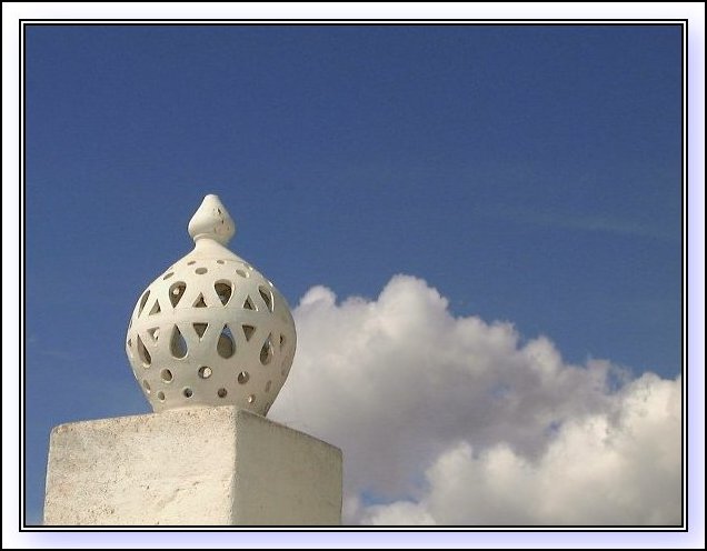 photo "Algarve Chimney" tags: architecture, landscape, 