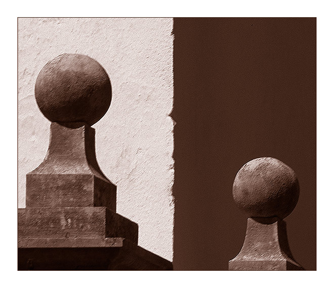 photo "Ball Game" tags: abstract, architecture, landscape, 