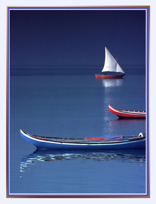 photo "White sail in blue" tags: landscape, water