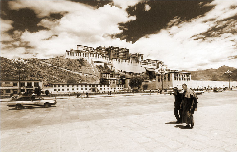 photo "Potala" tags: architecture, travel, landscape, Asia