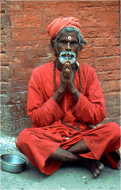 photo "Sadhu 01" tags: travel, portrait, Asia, man