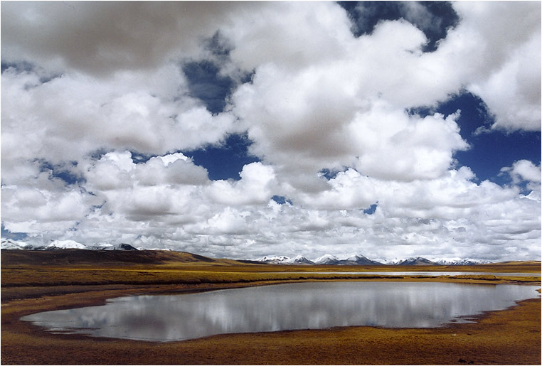 photo "Under blue heaven #16" tags: landscape, clouds, mountains