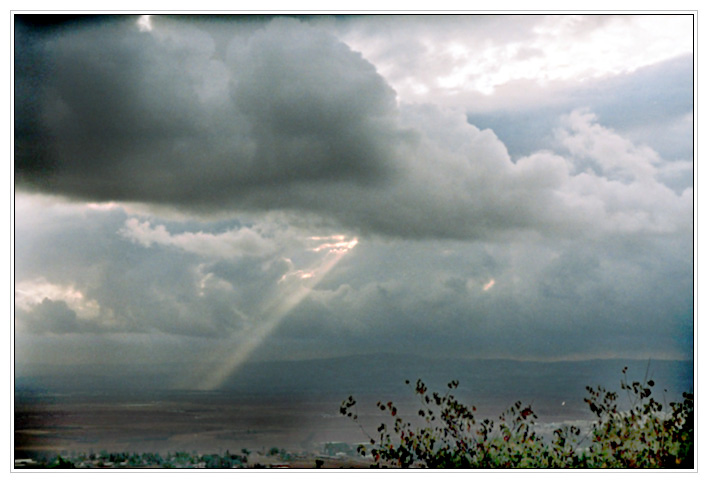 photo "BEAM" tags: landscape, clouds