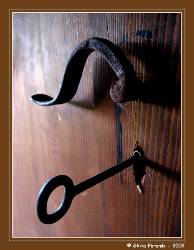 photo "Door handle" tags: still life, 