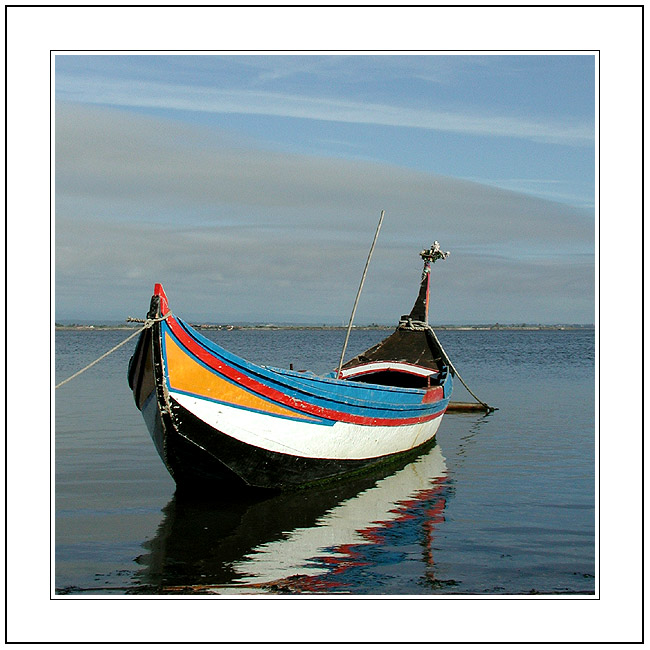 photo "The same Boat, another angle." tags: landscape, water