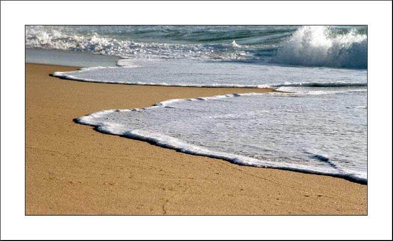 photo "O mar enrola na areia..." tags: nature, 