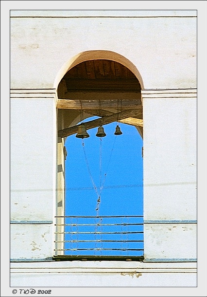 photo "The Bells" tags: architecture, landscape, 