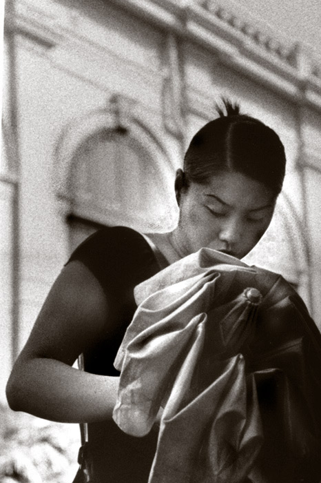 photo "Will it rain?" tags: black&white, portrait, woman