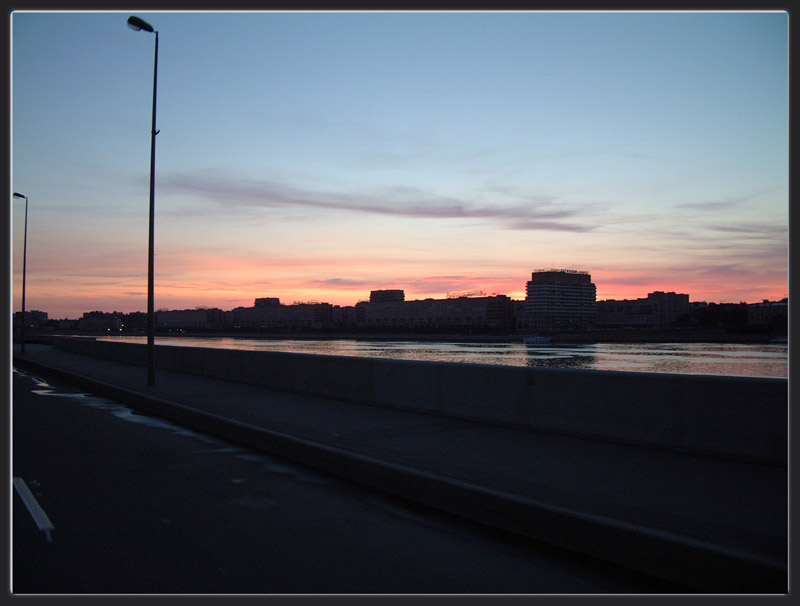 photo "Sky&River&Road" tags: architecture, landscape, sunset