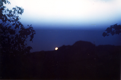 photo "Full Moon" tags: landscape, sunset