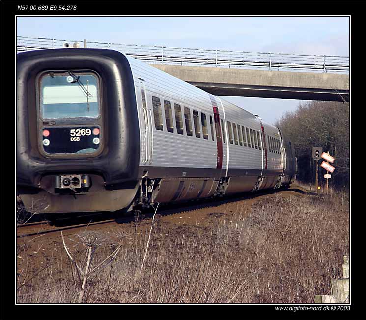 photo "train spoting" tags: landscape, travel, spring