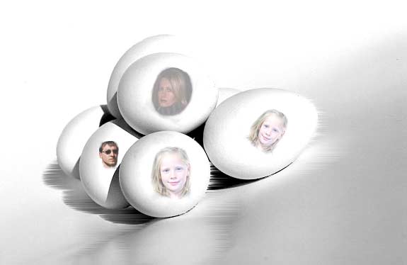 photo "Family Eggs (Семейные яйца)" tags: humor, portrait, 