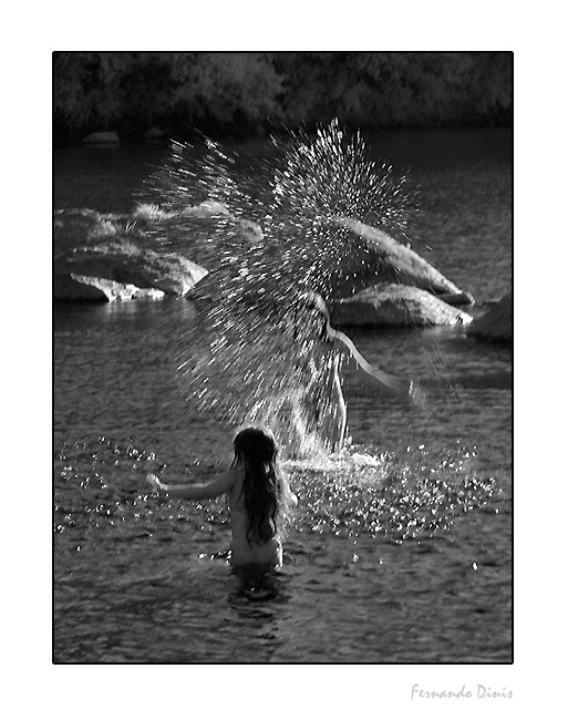 photo "Trick of children" tags: landscape, portrait, children, water