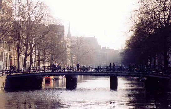 photo "Amsterdam: Bridge" tags: travel, Europe