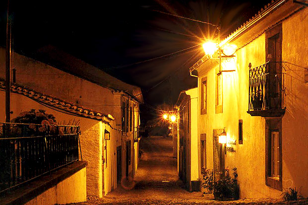 photo "*Light for a dark mind...*" tags: landscape, travel, Europe, night