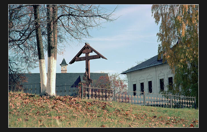 photo "Etude from a monastery" tags: travel, landscape, Europe, autumn