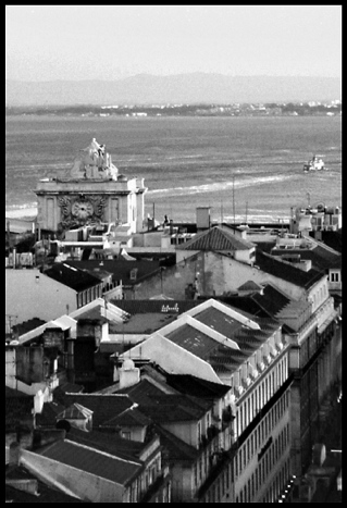 фото "Lisbon b&w" метки: архитектура, пейзаж, 