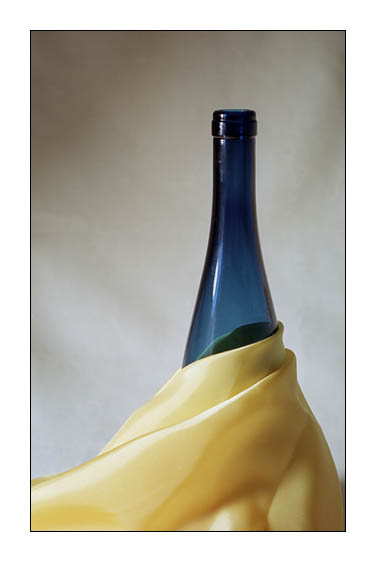 photo "Blue bottle" tags: still life, abstract, 
