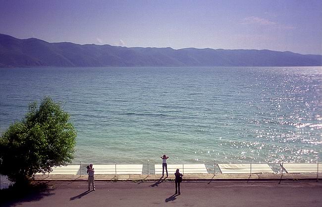 photo "Trying to delay the time..." tags: landscape, spring, water